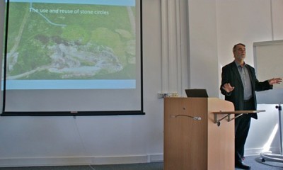 Professor Bradley giving a guest lecture at the 2nd Annual Student Archaeology conference at the University of Reading in June 2014 (reproduced with kind permission of Heidi Babos).